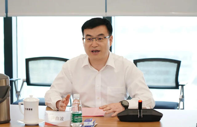 凯盛科技集团党委书记、董事长尹自波一行到北新建材开展合作交流
